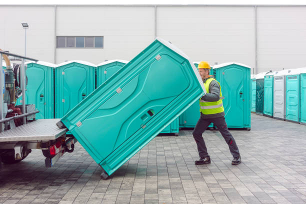 Best Portable Restrooms for Agricultural Sites  in Clinton, IA